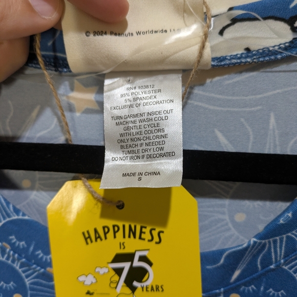 Munki Munki Peanuts Snoopy Pajamas Nightgown Blue Moon Size Small NWT - Picture 3 of 4